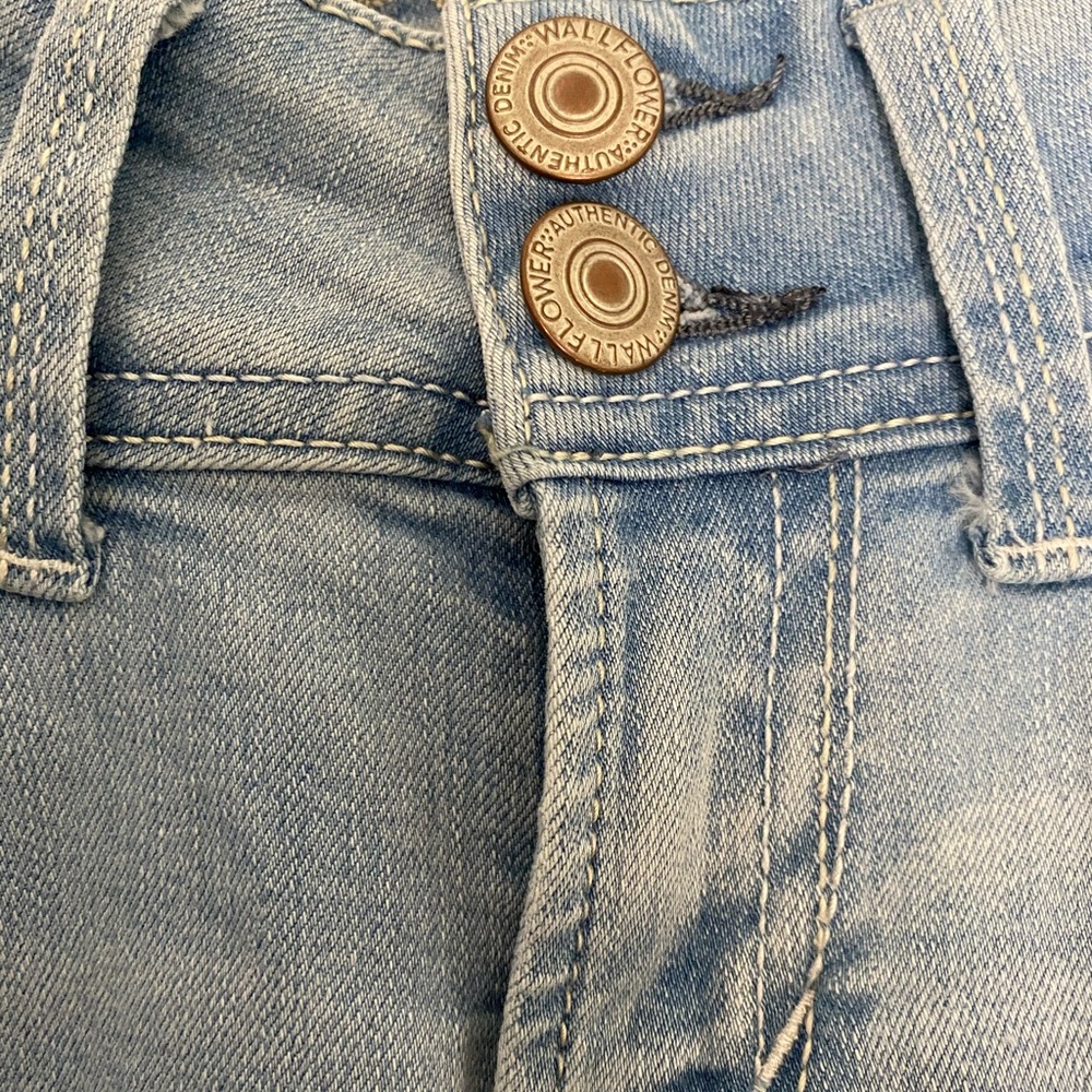Jeans - Picture 3 of 5